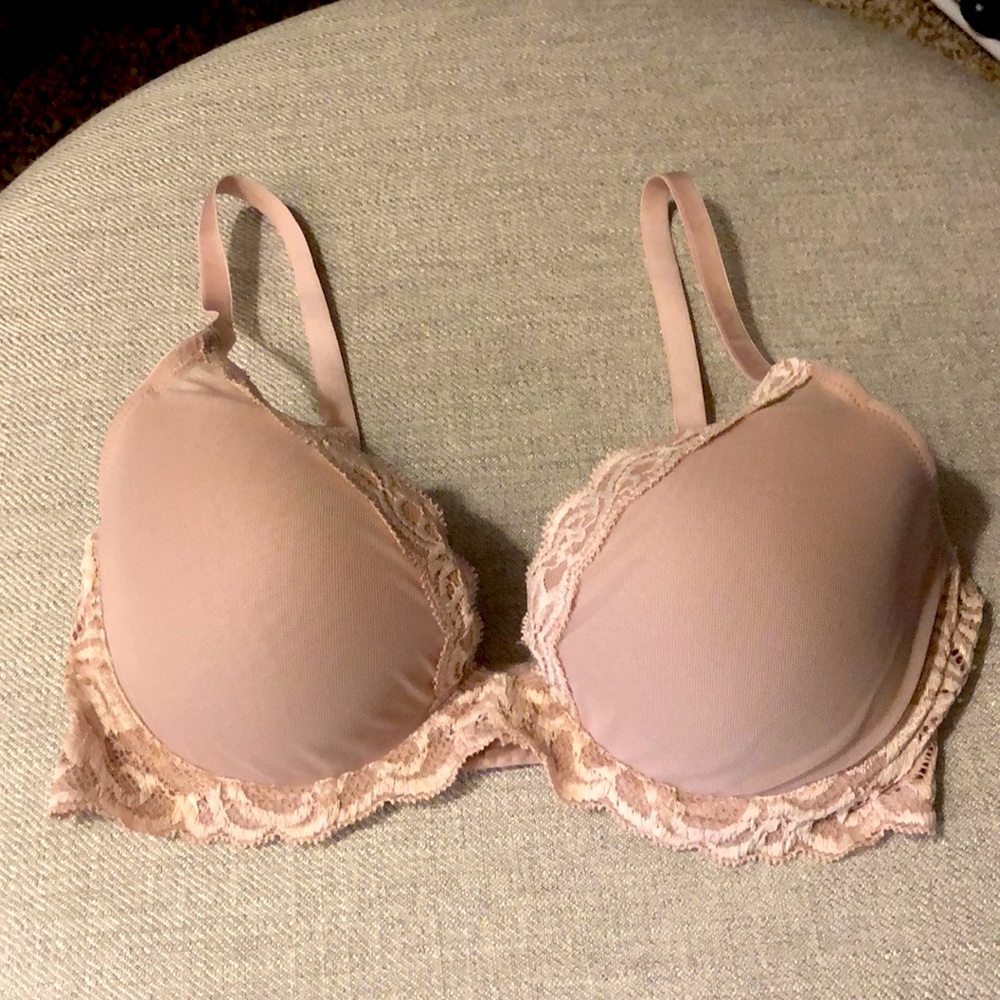 Natori Feathers Bra *NWT*